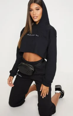 PRETTYLITTLETHING Black Oversized Cropped Hoodie