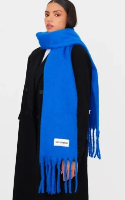 PrettyLittleThing Scarves & Gloves*Logo Blanket Tassel Scarf