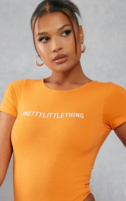Discount PrettyLittleThing Logo Short Sleeve Bodysuit Bright Orange