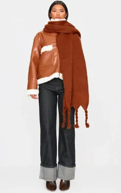 PrettyLittleThing Scarves & Gloves*Tab Fuzzy Blanket Scarf