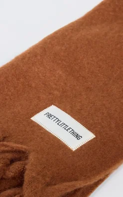 PrettyLittleThing Scarves & Gloves*Tab Fuzzy Blanket Scarf