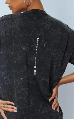 PrettyLittleThing Print Washed Oversized T-shirt Charcoal
