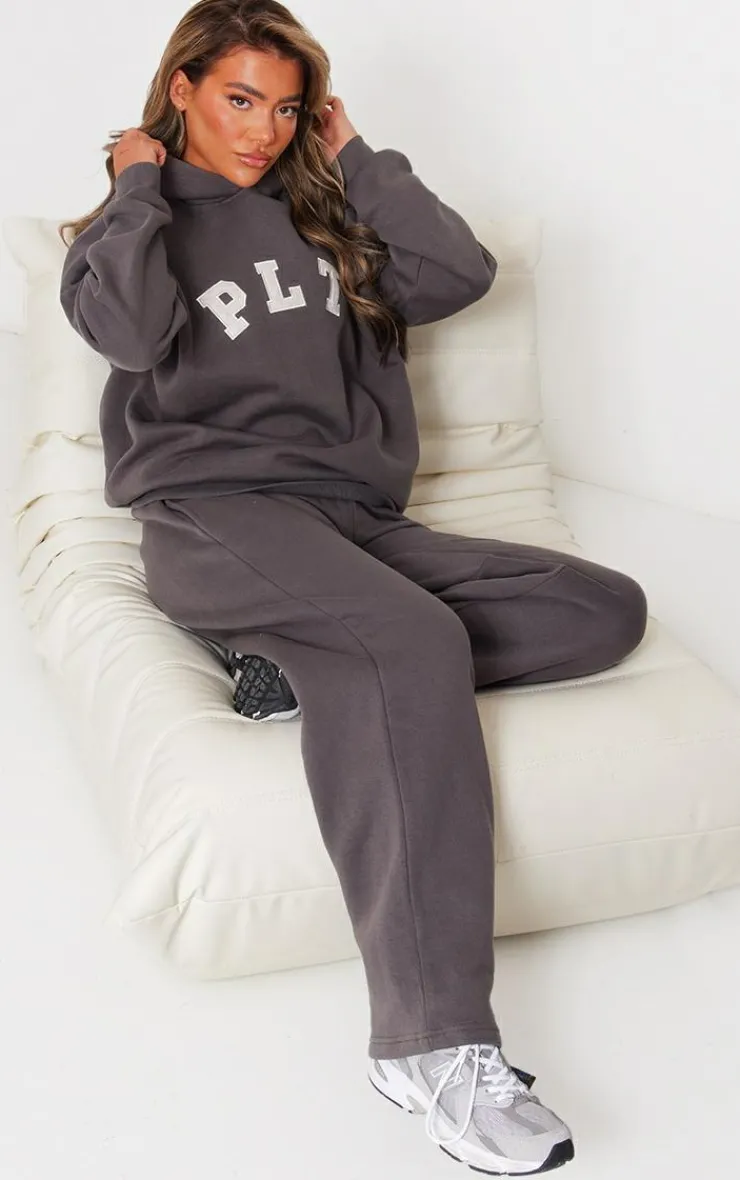 Sale PrettyLittleThing Logo Oversized Wide Leg Sweatpants Charcoal