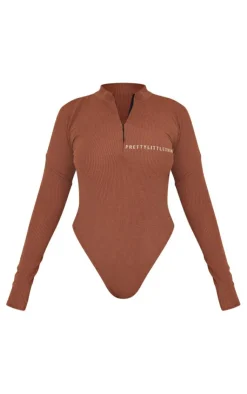 Sale PrettyLittleThing Rib Half Zip Bodysuit Chocolate