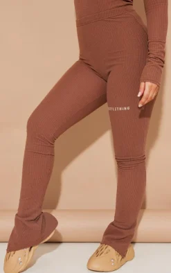 PrettyLittleThing Rib Split Hem Leggings Chocolate