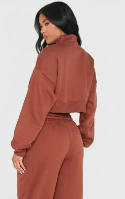 Online PrettyLittleThing Chocolate Tonal Embroidered Cropped Half Zip Sweatshirt Chocolate.
