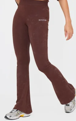 Best PrettyLittleThing Print Washed High Waist Flared Pants Chocolate
