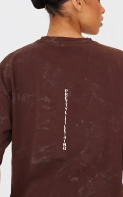 Clearance PrettyLittleThing Chocolate Print Washed Oversized T-shirt Chocolate.