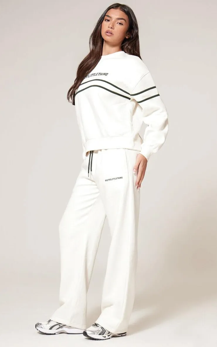 New PrettyLittleThing Contrast Print Wide Leg Sweatpants Cream
