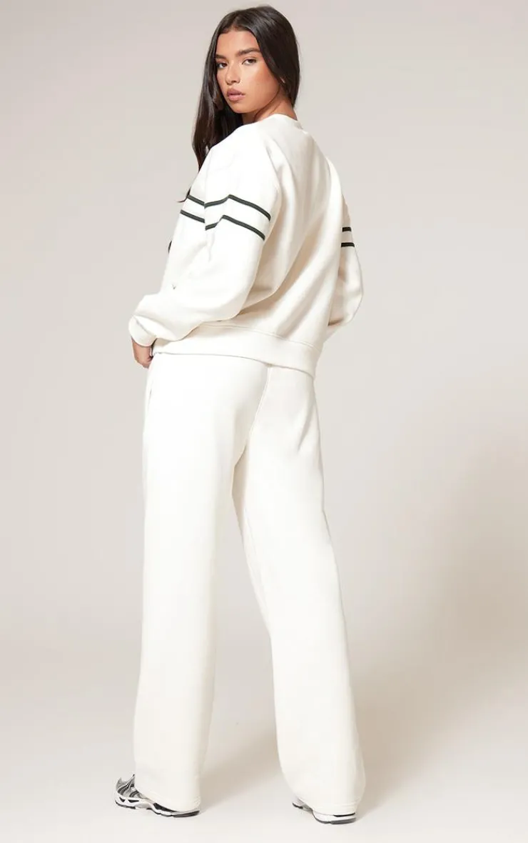 New PrettyLittleThing Contrast Print Wide Leg Sweatpants Cream