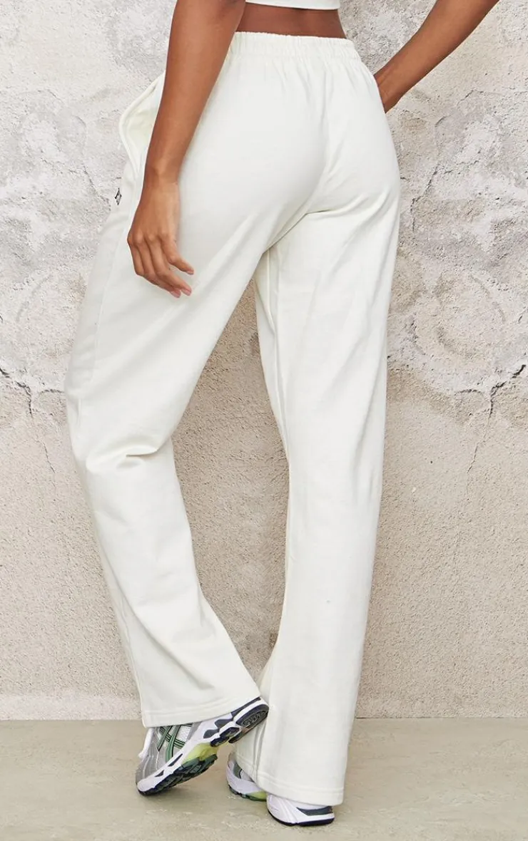 Best PrettyLittleThing Contrast Embroidery Wide Leg Low Rise Sweatpants Cream