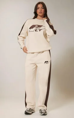 Hot PrettyLittleThing Embroidered Contrast Panel Oversized Sweatshirt Cream