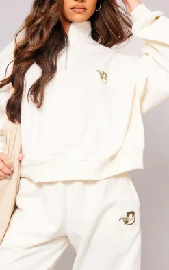 Discount PrettyLittleThing Logo Embroidered Half Zip Sweatshirt Cream
