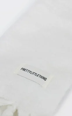 PrettyLittleThing Scarves & Gloves*Tab Fuzzy Blanket Scarf