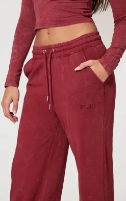 Sale PrettyLittleThing Washed Low Rise Oversized Wide Leg Sweatpants Dark Red