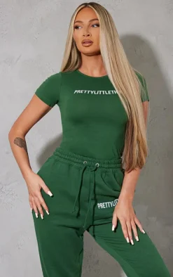 Best PrettyLittleThing Logo Short Sleeved Bodysuit Forest Green