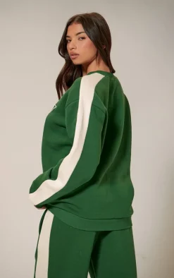 New PrettyLittleThing Embroidered Contrast Oversized Sweatshirt Forest Green