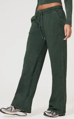New PrettyLittleThing Washed Low Rise Oversized Wide Leg Sweatpants Forest Green