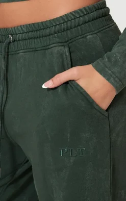 New PrettyLittleThing Washed Low Rise Oversized Wide Leg Sweatpants Forest Green
