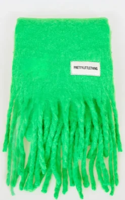 PrettyLittleThing Scarves & Gloves*Logo Blanket Tassel Scarf
