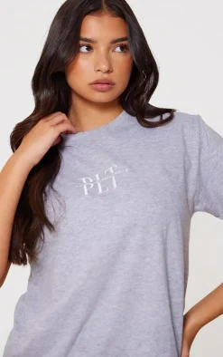 PrettyLittleThing T-Shirts*Embroidered T Shirt