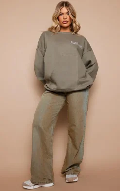 PrettyLittleThing Oversized Sweaters*Embroidered Pocket Front Oversized Sweatshirt