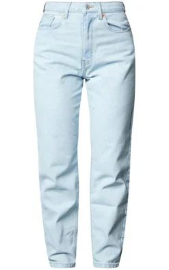 PRETTYLITTLETHING L30 Light Wash Mom Jeans