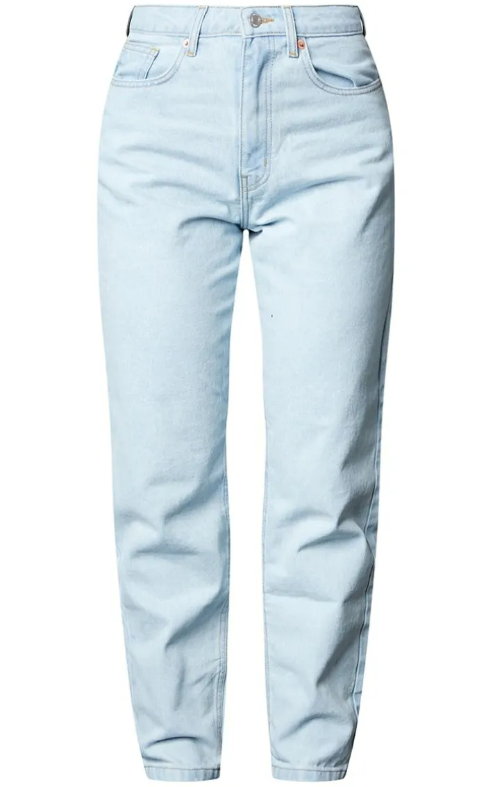 PRETTYLITTLETHING L30 Light Wash Mom Jeans