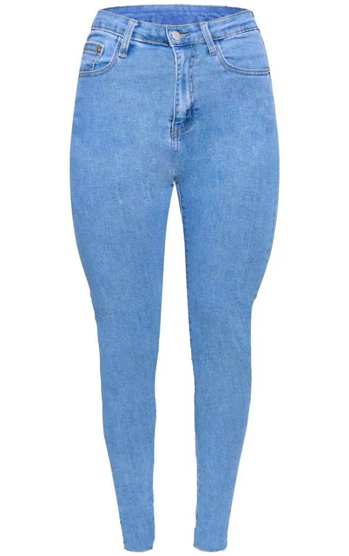 PRETTYLITTLETHING L30 Light Wash 5 Pocket Skinny Jeans
