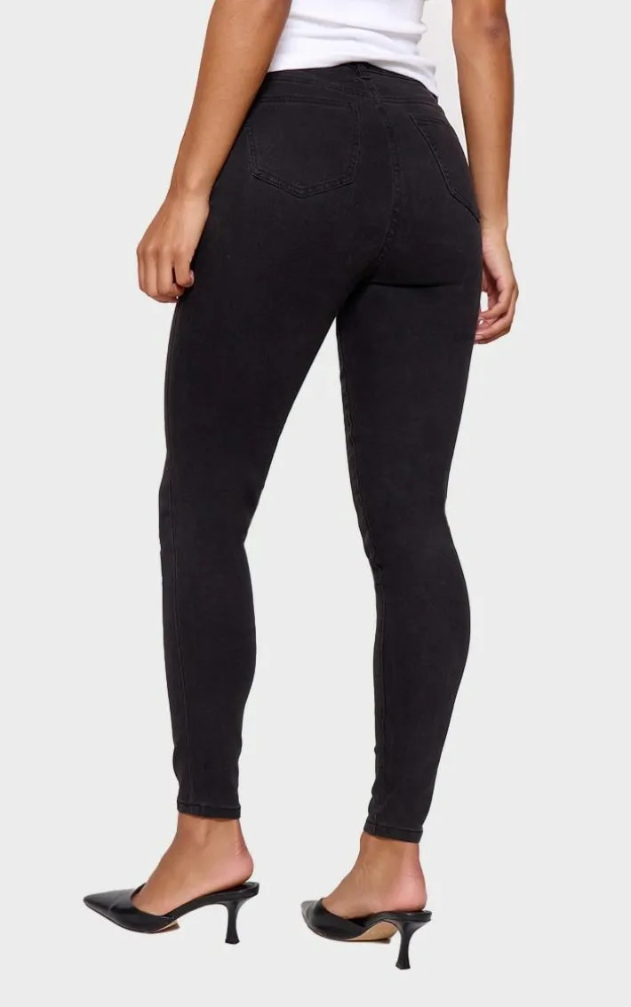PRETTYLITTLETHING L30 Washed Black 5 Pocket Skinny Jeans