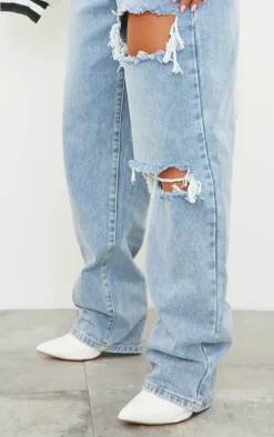 PRETTYLITTLETHING Light Blue Wash Open Knee Boyfriend Jeans