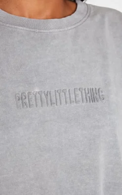 New PrettyLittleThing Embossed Logo Washed Long Sleeve T-shirt Light Grey