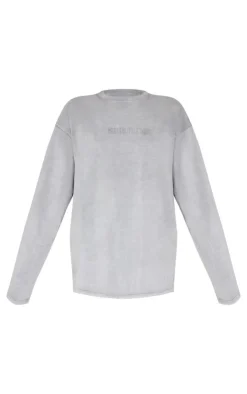 New PrettyLittleThing Embossed Logo Washed Long Sleeve T-shirt Light Grey