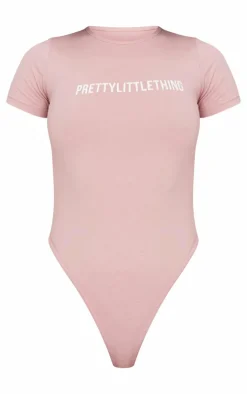 PrettyLittleThing Graphic Sweatsuits*Logo Short Sleeve Bodysuit