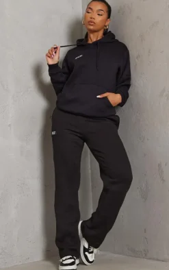 PrettyLittleThing Black Sweatsuits*Logo Badge Detail Straight Sweatpants