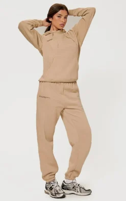 Outlet PrettyLittleThing Logo Est 2012 Cuffed Sweatpants Sand