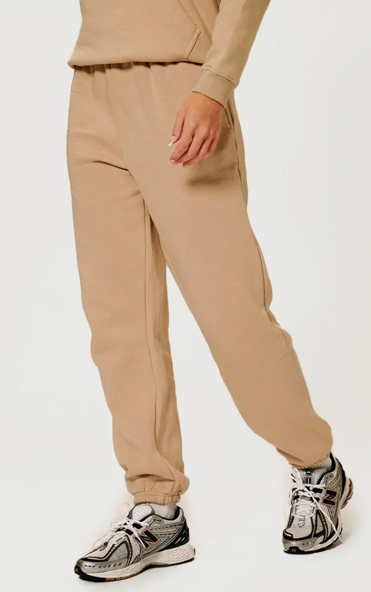 Outlet PrettyLittleThing Logo Est 2012 Cuffed Sweatpants Sand