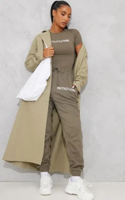 PrettyLittleThing Graphic Sweatsuits*Logo Short Sleeve Bodysuit