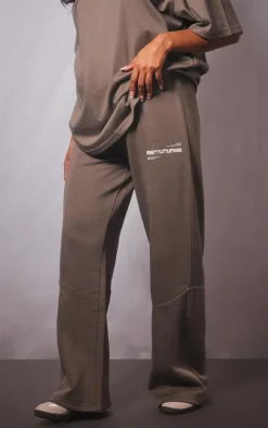 Discount PrettyLittleThing Maternity Logo Wide Leg Sweatpants Charcoal