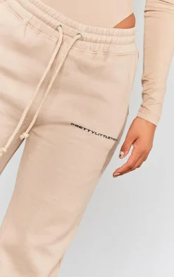 Online PrettyLittleThing Logo Straight Leg Sweatpants Mocha