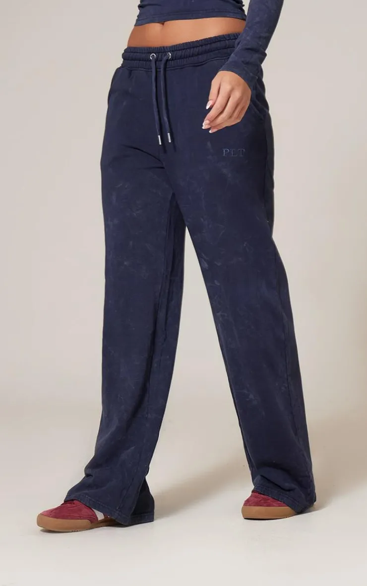 PrettyLittleThing Washed Low Rise Oversized Wide Leg Sweatpants Navy