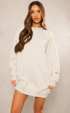 Raglan Sleeve Oversized Sweatshirt-PrettyLittleThing Hot