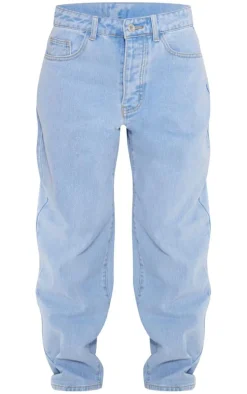 PRETTYLITTLETHING Petite Light Blue Wash Boyfriend Jeans