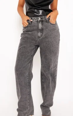 PRETTYLITTLETHING Petite Washed Grey Long Leg Straight Jeans