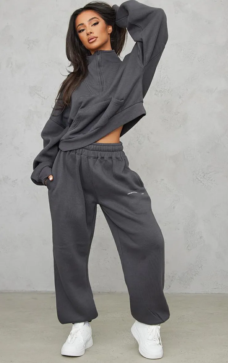 PrettyLittleThing Grey Sweatsuits*Petite Oversized Half Zip Sweat