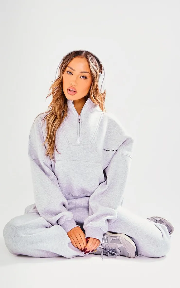 PrettyLittleThing Grey Sweatsuits*Petite Oversized Half Zip Sweatshirt