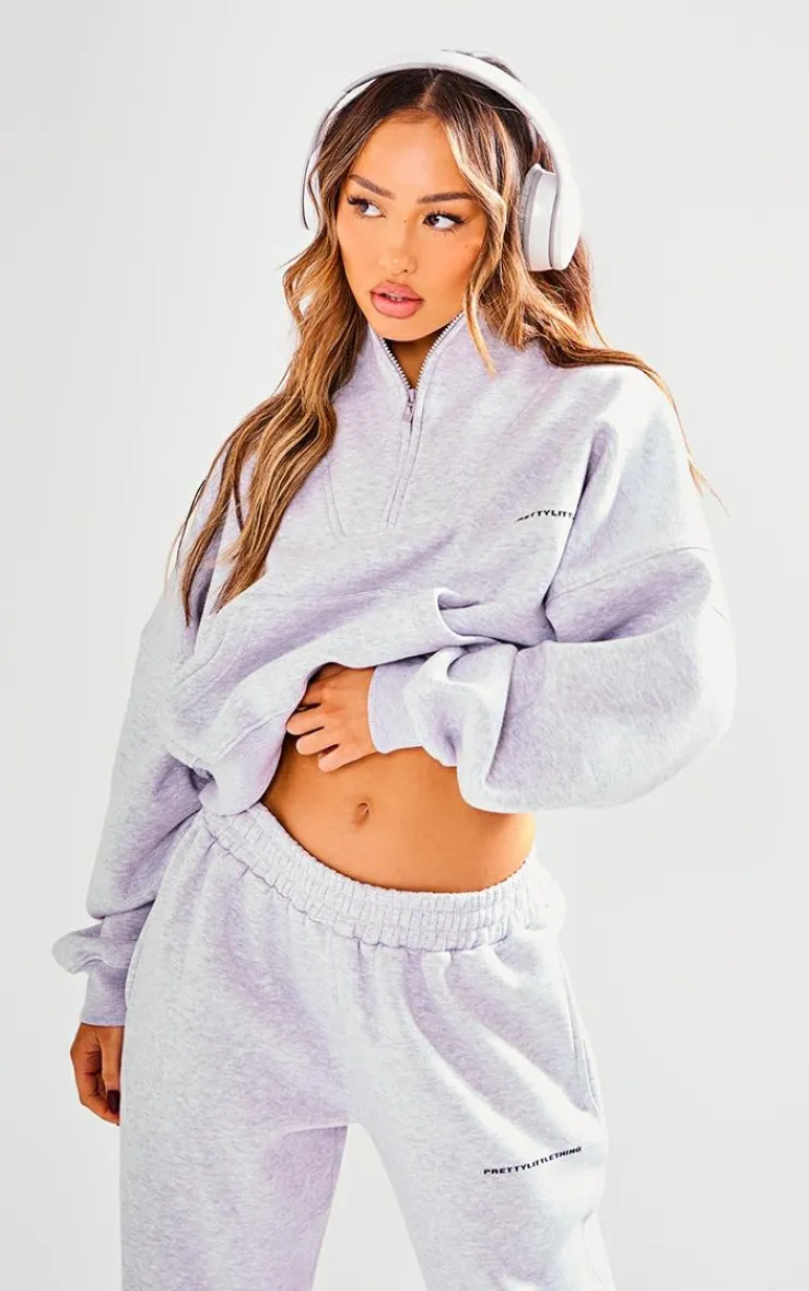 PrettyLittleThing Grey Sweatsuits*Petite Oversized Half Zip Sweatshirt