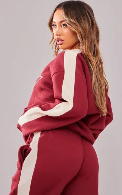 New PrettyLittleThing Petite Embroidered Panel Oversized Sweatshirt Burgundy