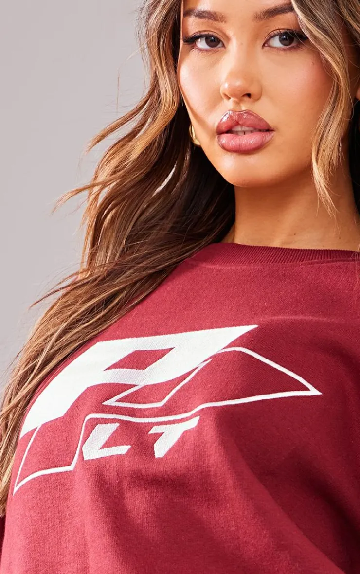 New PrettyLittleThing Petite Embroidered Panel Oversized Sweatshirt Burgundy