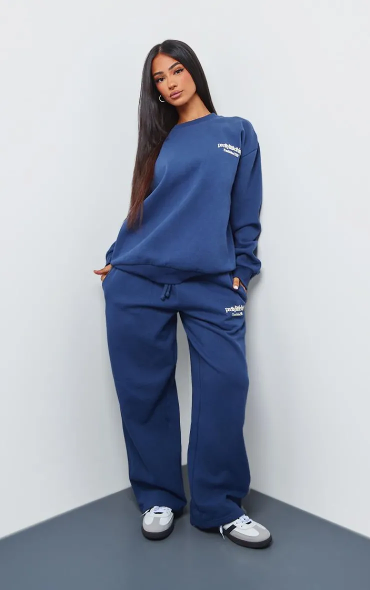 Best PrettyLittleThing Petite Premium Print Oversized Sweatshirt Navy